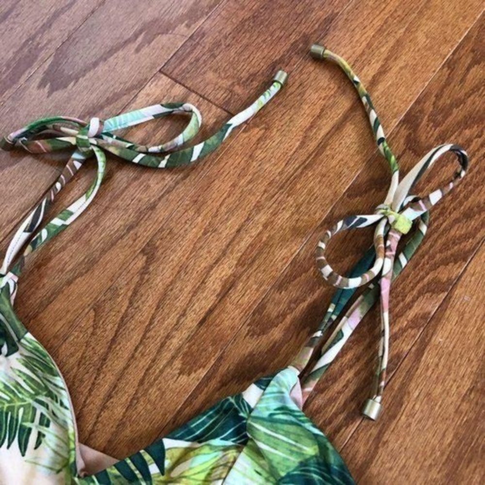 Vitamin A Tie Strap V Neck Leaf Print Bikini Top - Picture 5 of 10